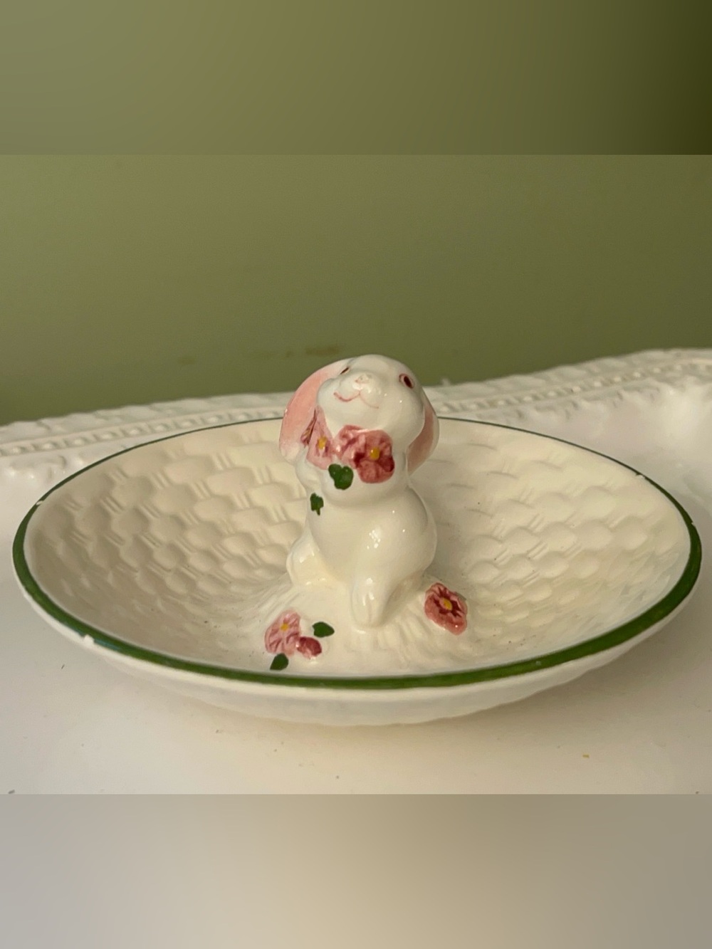 Vintage 1980s Avon Bunny Trinket Dish